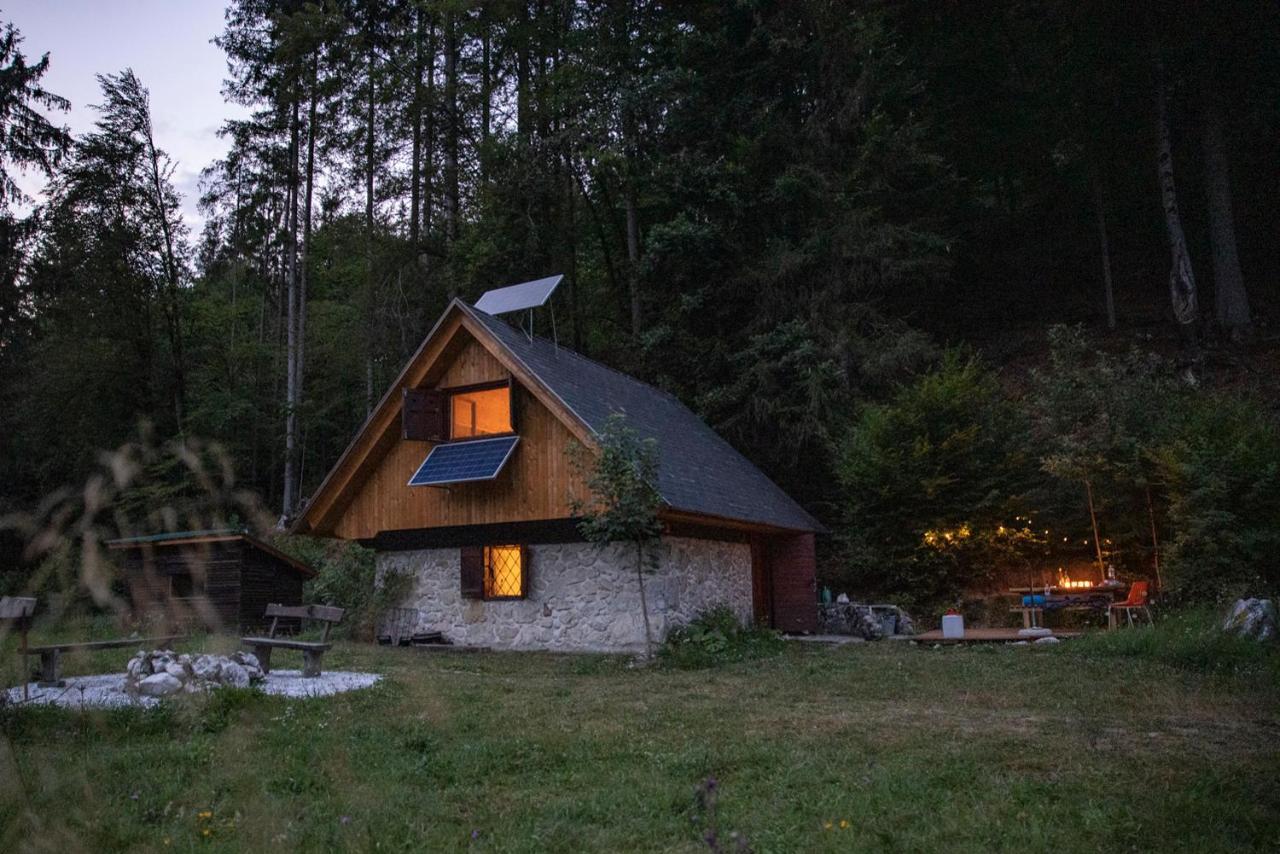 Marko'S Eco Cabin Bled Bagian luar foto